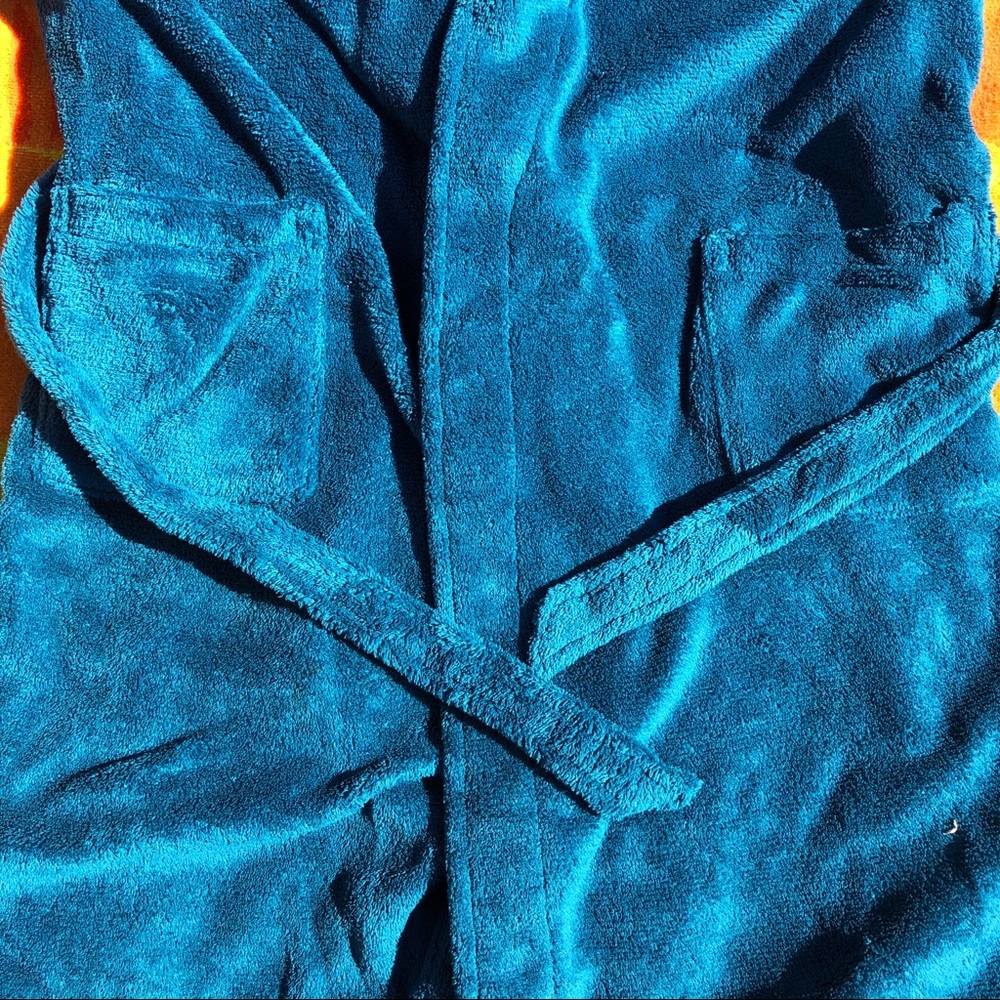 Teal Kids Robe - Picture 3 of 4
